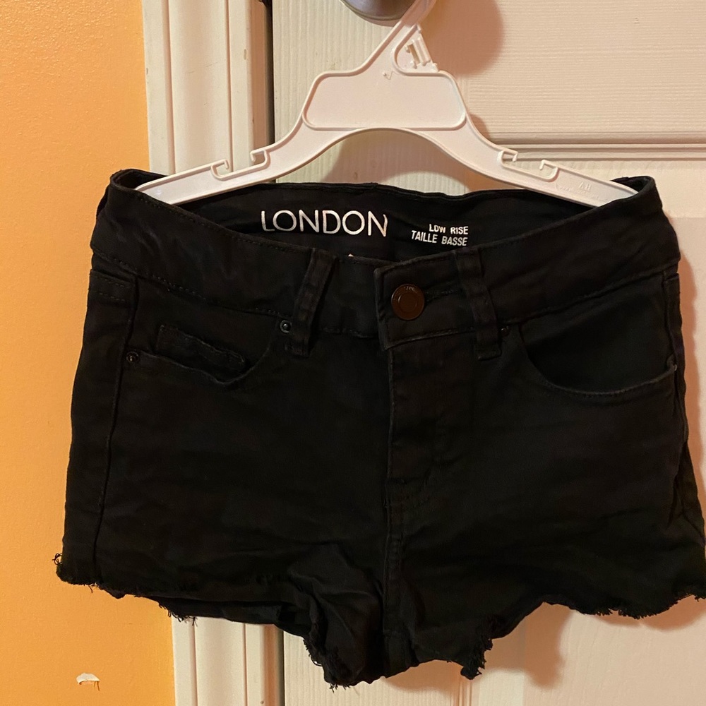 London Low Rise Short size 0